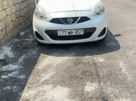 Nissan March 2016