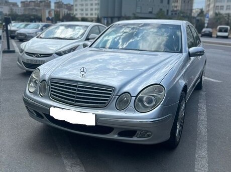 Mercedes E 260 2004
