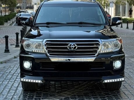 Toyota Land Cruiser 2012