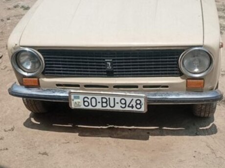 LADA (VAZ) 21011