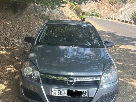 Opel Astra 2006