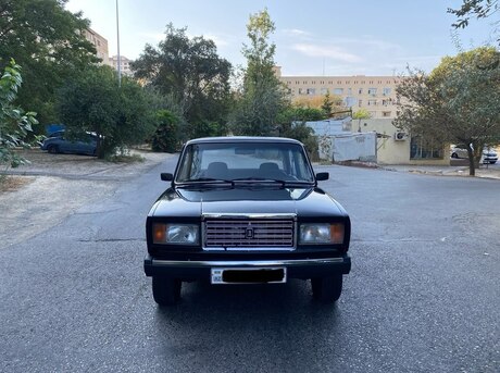 LADA (VAZ) 2107 2010