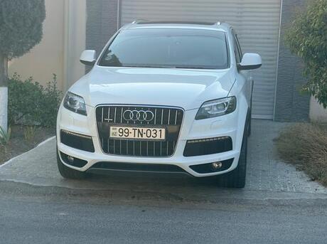 Audi Q7 2014