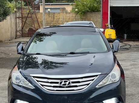 Hyundai Sonata 2012