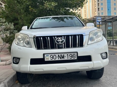 Toyota Land Cruiser Prado 2012