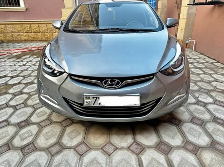 Hyundai Elantra 2014
