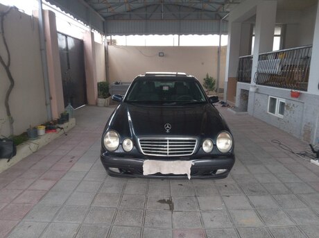Mercedes E 200 2000