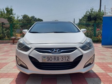 Hyundai i40 2012