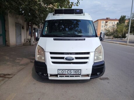 Ford Transit 2011