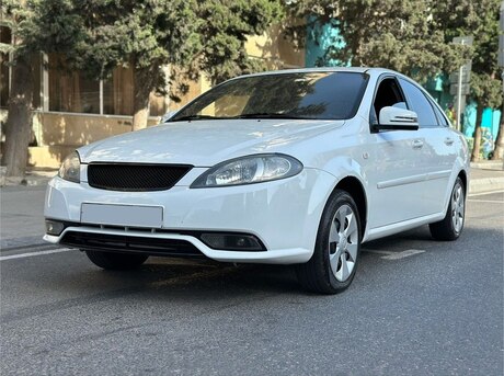 Daewoo Gentra 2014