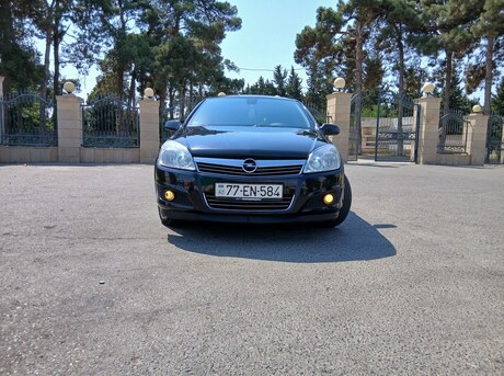 Opel Astra 2007