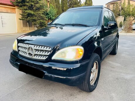 Mercedes ML 320