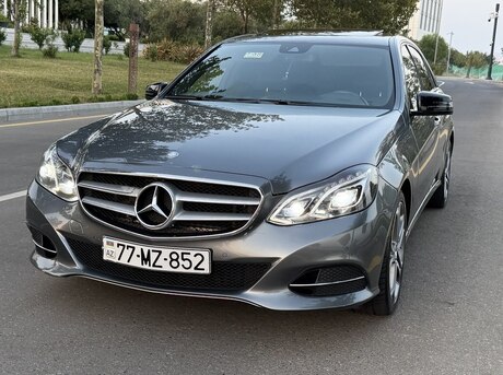 Mercedes E 220 2015
