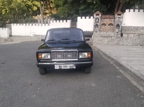 LADA (VAZ) 2107 2010