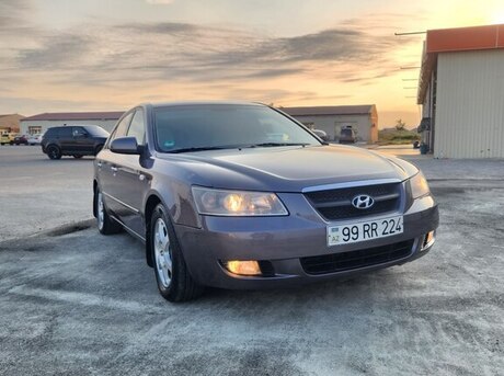 Hyundai Sonata