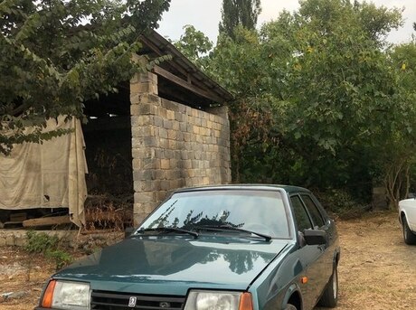 LADA (VAZ) 21099 1999