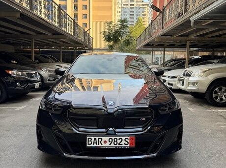 BMW i5