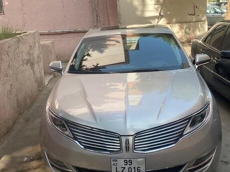 Lincoln MKZ 2013