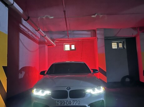 BMW 330 2017