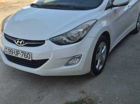 Hyundai Elantra 2013