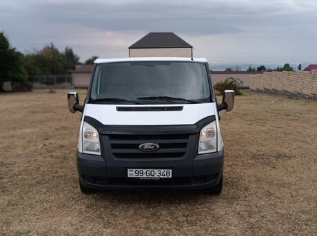 Ford Transit 2011