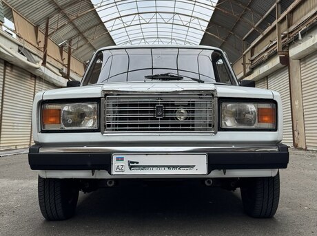 LADA (VAZ) 2107 2011