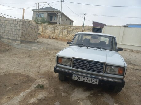 LADA (VAZ) 2107