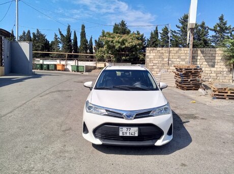 Toyota Corolla Fielder 2018