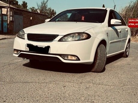 Daewoo Gentra 2014