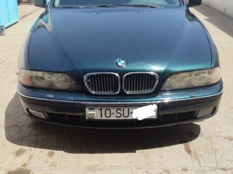 BMW 528