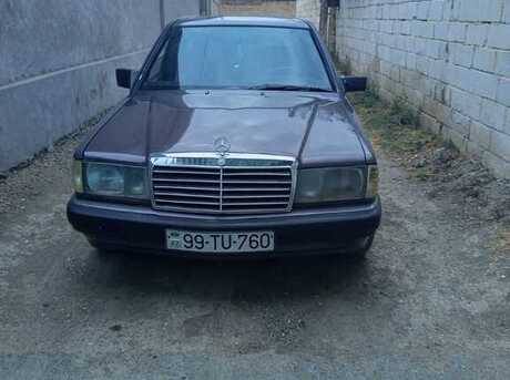 Mercedes 190