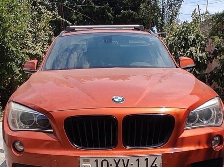BMW X1 2012