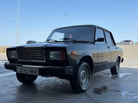 LADA (VAZ) 2107 2010