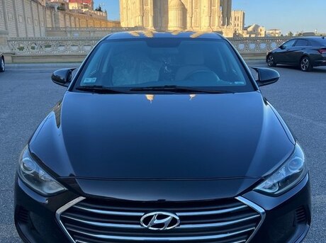 Hyundai Elantra 2017