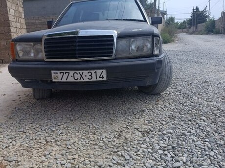 Mercedes 190