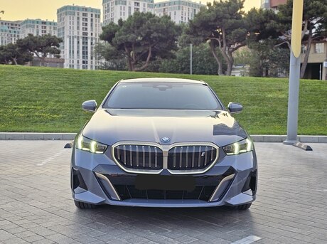 BMW i5 2024