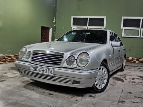 Mercedes E 240 1998