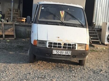 GAZ 330200 2001