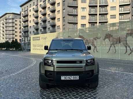 Land Rover Defender 2020