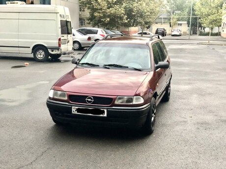 Opel Astra 1998
