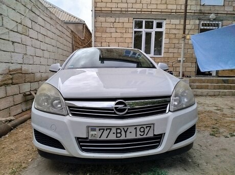 Opel Astra 2009