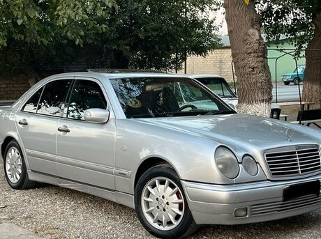 Mercedes E 230 1996