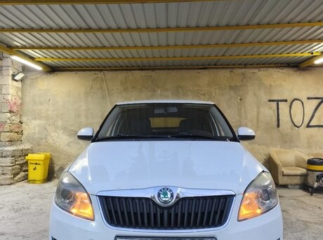 Skoda Fabia 2011