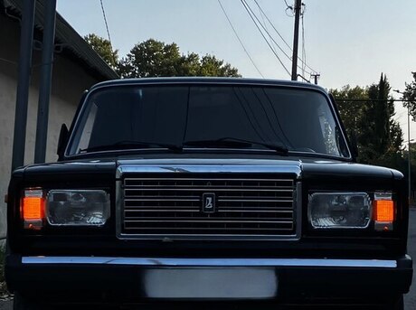 LADA (VAZ) 2107 2010
