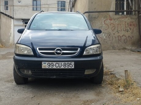 Opel Zafira