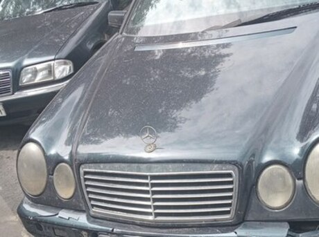 Mercedes E 290 1999