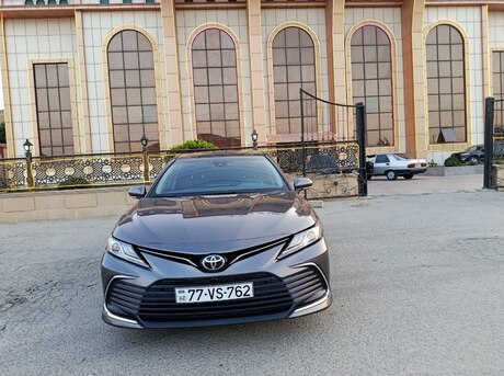 Toyota Camry 2022