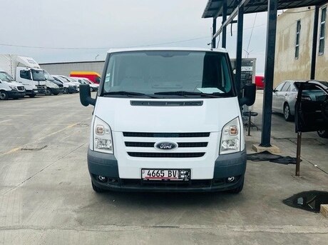 Ford Transit 2010