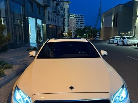 Mercedes E 350 2020