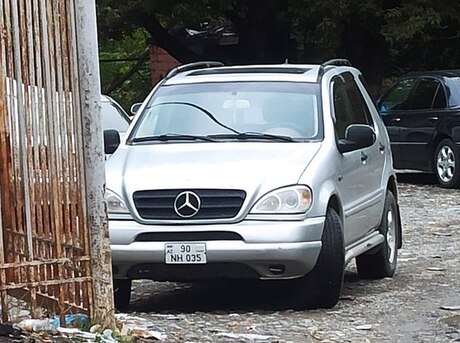 Mercedes ML 350 4MATIC 2005